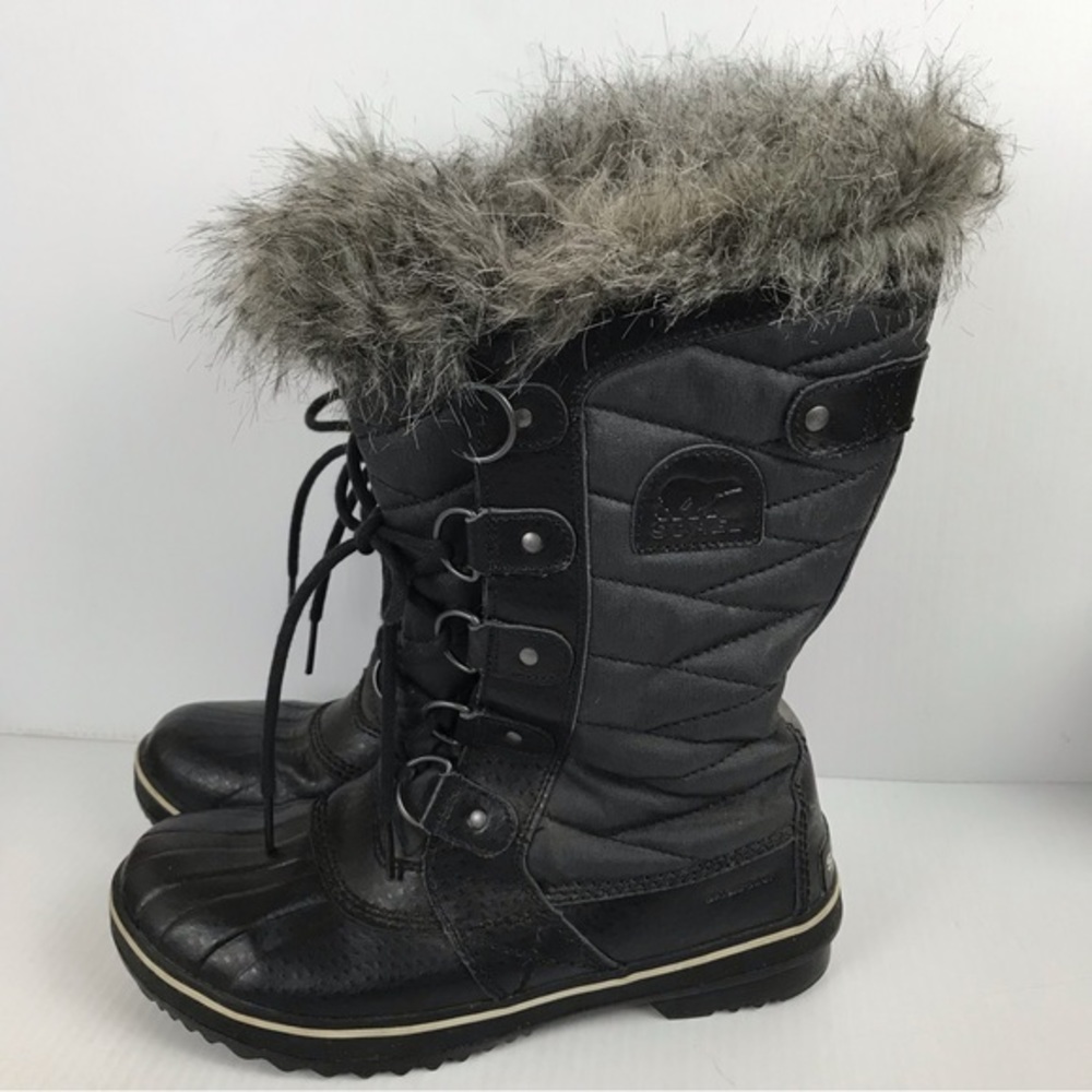 Sorel Black and Gray Winter Boots